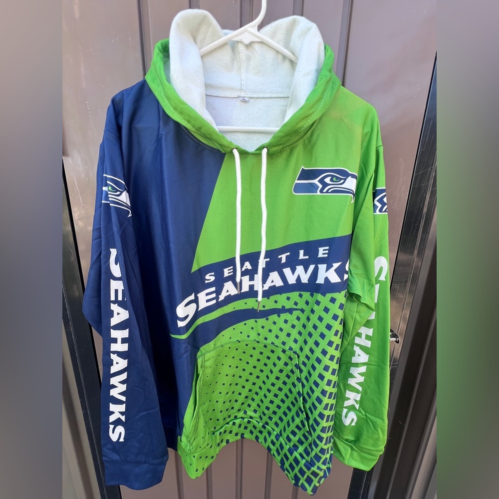 SEATTLE SEAHAWKS Pullover Hoodie Jacket Unknown brand Size XL NEW